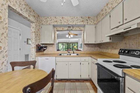 Copropriété à vendre à Tarpon Springs, Floride: 2 chambres, 98.94 m2 № 1626509 - photo 15