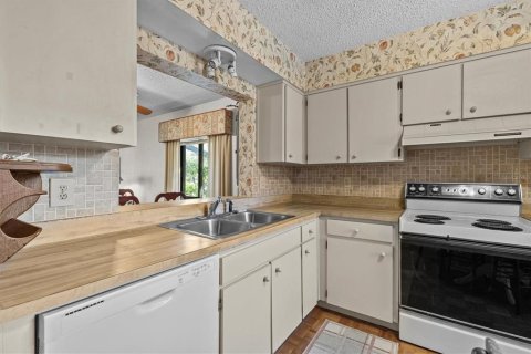 Copropriété à vendre à Tarpon Springs, Floride: 2 chambres, 98.94 m2 № 1626509 - photo 13