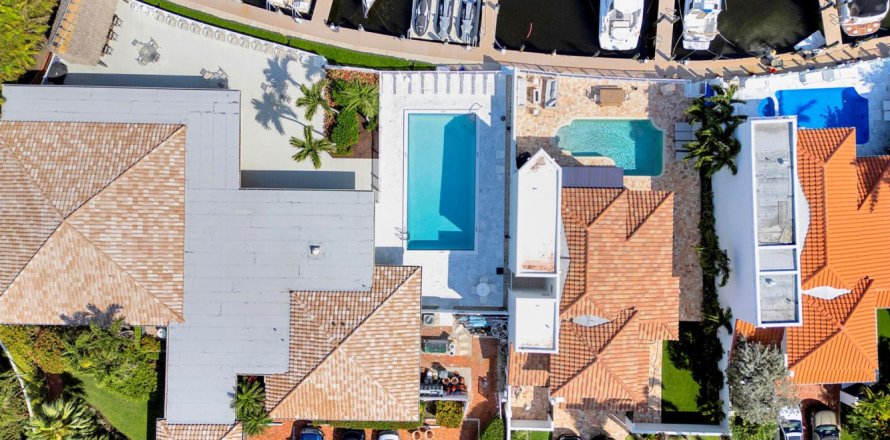 Condominio en Delray Beach, Florida, 2 dormitorios № 966078
