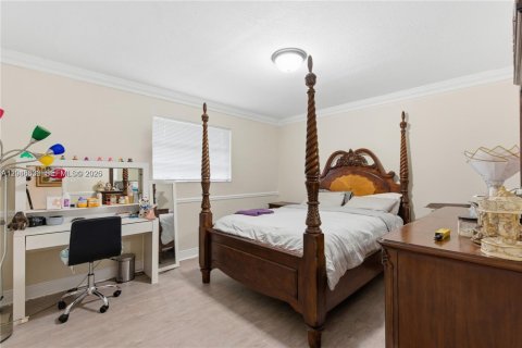 Villa ou maison à vendre à Miami, Floride: 3 chambres, 182.09 m2 № 2278310 - photo 20