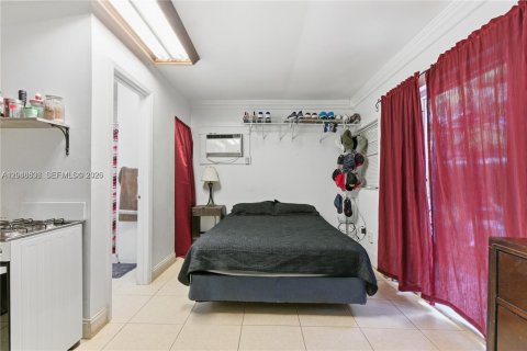 Villa ou maison à vendre à Miami, Floride: 3 chambres, 182.09 m2 № 2278310 - photo 15