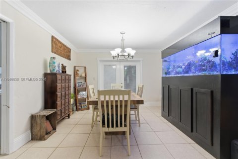 Villa ou maison à vendre à Miami, Floride: 3 chambres, 182.09 m2 № 2278310 - photo 12
