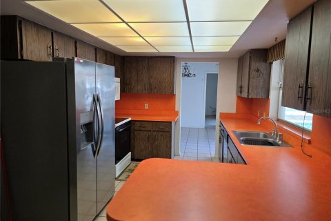 House in Bradenton, Florida 3 bedrooms, 168.71 sq.m. № 2149155 - photo 13