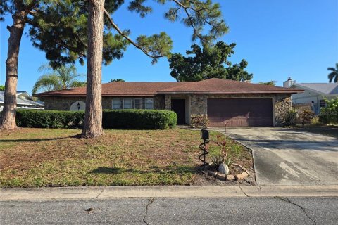 House in Bradenton, Florida 3 bedrooms, 168.71 sq.m. № 2149155