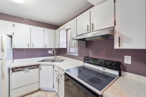 Copropriété à vendre à Stuart, Floride: 2 chambres, 76.09 m2 № 2261150 - photo 17