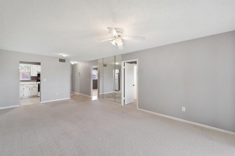 Copropriété à vendre à Stuart, Floride: 2 chambres, 76.09 m2 № 2261150 - photo 11
