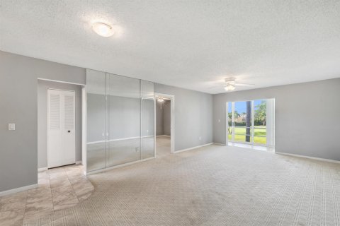 Condo à Stuart, Floride, 2 chambres  № 2261150