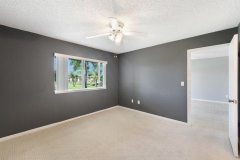 Copropriété à vendre à Stuart, Floride: 2 chambres, 76.09 m2 № 2261150 - photo 3