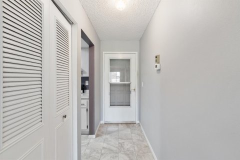 Copropriété à vendre à Stuart, Floride: 2 chambres, 76.09 m2 № 2261150 - photo 9