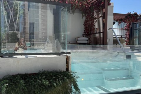 Condo in Miami, Florida  № 2255406 - photo 3