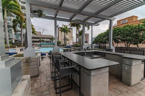 Condominio en alquiler en Tampa, Florida, 2 dormitorios, 114.46 m2 № 2093585 - foto 10