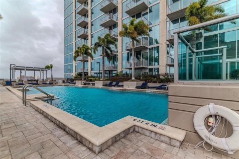 Condominio en alquiler en Tampa, Florida, 2 dormitorios, 114.46 m2 № 2093585 - foto 9