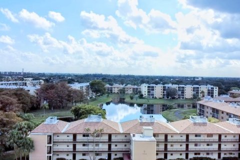 Condominio en venta en Lauderhill, Florida, 1 dormitorio, 60.67 m2 № 1974378 - foto 27