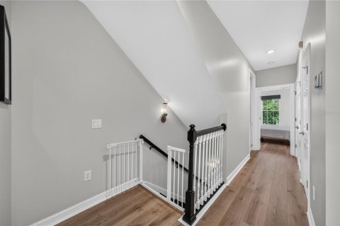 Townhouse in Celebration, Florida 4 bedrooms, 260.22 sq.m. № 2225286 - photo 29