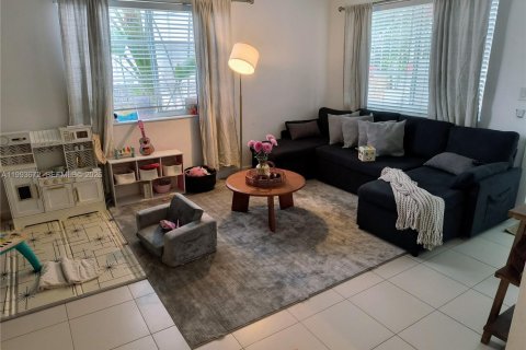 Copropriété à louer à Miami Beach, Floride: 1 chambre, 68 m2 № 2062727 - photo 4