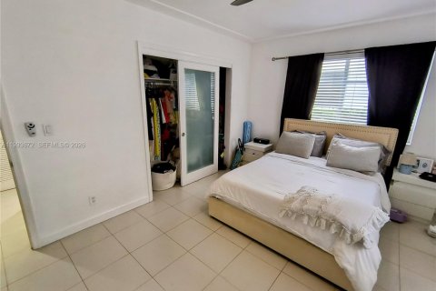Copropriété à louer à Miami Beach, Floride: 1 chambre, 68 m2 № 2062727 - photo 16