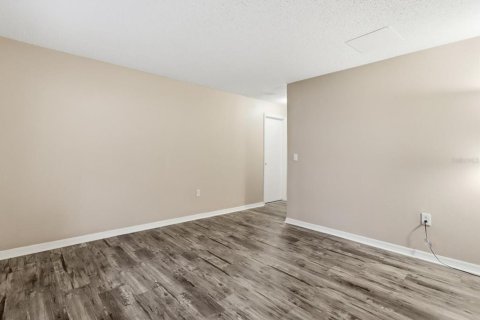 Villa ou maison à vendre à Citrus Springs, Floride: 4 chambres, 273.5 m2 № 2266869 - photo 11