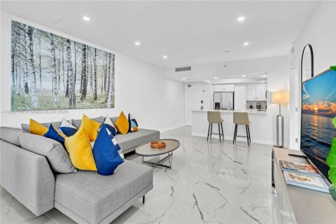 Купить кондоминиум в Санни-Айлс-Бич, Флорида 2 спальни, 119.84м2, № 2022884 - фото 20