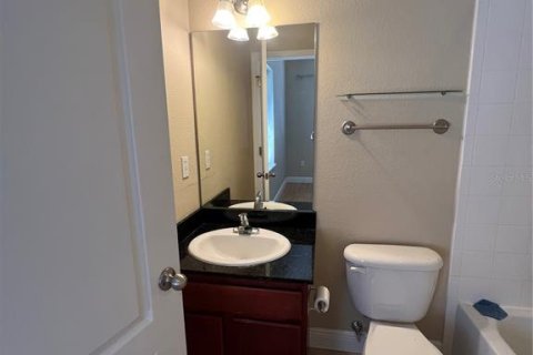 Condominio en alquiler en Gainesville, Florida, 2 dormitorios, 107.86 m2 № 1919324 - foto 11