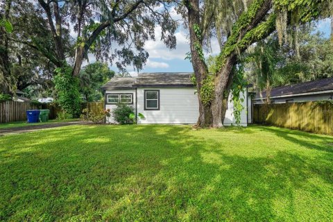 Villa ou maison à vendre à Tampa, Floride: 2 chambres, 81.75 m2 № 2415527 - photo 21