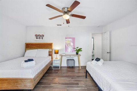 Villa ou maison à vendre à Tampa, Floride: 2 chambres, 81.75 m2 № 2415527 - photo 13