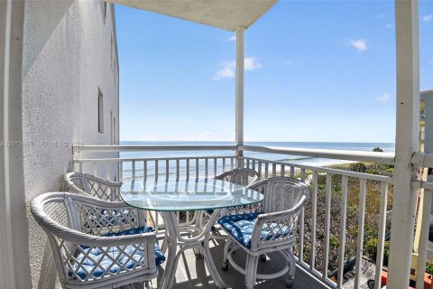 Villa ou maison à Satellite Beach, Floride 1 chambre № 2075872