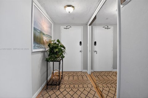 Villa ou maison à vendre à Satellite Beach, Floride: 1 chambre № 2075872 - photo 4