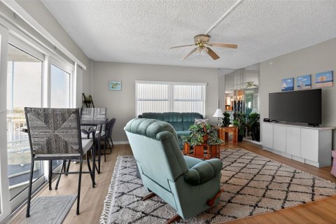 Villa ou maison à vendre à Satellite Beach, Floride: 1 chambre № 2075872 - photo 7