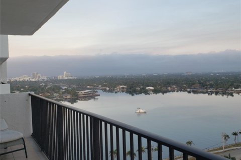 Copropriété à vendre à Hollywood, Floride: 2 chambres, 145.86 m2 № 2038524 - photo 23