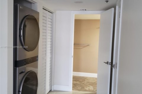 Copropriété à vendre à Hollywood, Floride: 2 chambres, 145.86 m2 № 2038524 - photo 14