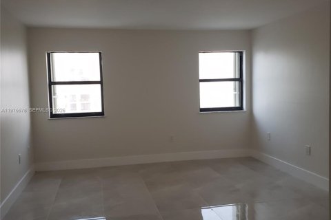 Copropriété à vendre à Hollywood, Floride: 2 chambres, 145.86 m2 № 2038524 - photo 9