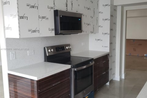 Copropriété à vendre à Hollywood, Floride: 2 chambres, 145.86 m2 № 2038524 - photo 7