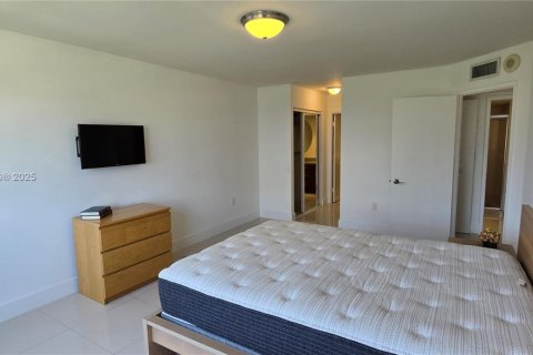 Copropriété à louer à Aventura, Floride: 2 chambres, 113.34 m2 № 1874273 - photo 4