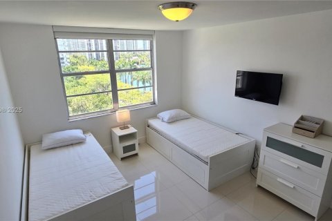 Copropriété à louer à Aventura, Floride: 2 chambres, 113.34 m2 № 1874273 - photo 8