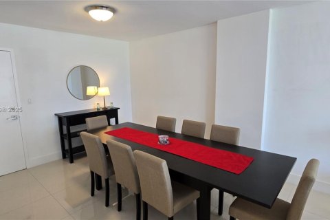 Copropriété à louer à Aventura, Floride: 2 chambres, 113.34 m2 № 1874273 - photo 12