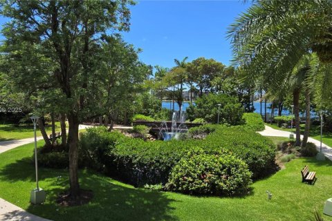 Copropriété à louer à Aventura, Floride: 2 chambres, 113.34 m2 № 1874273 - photo 18