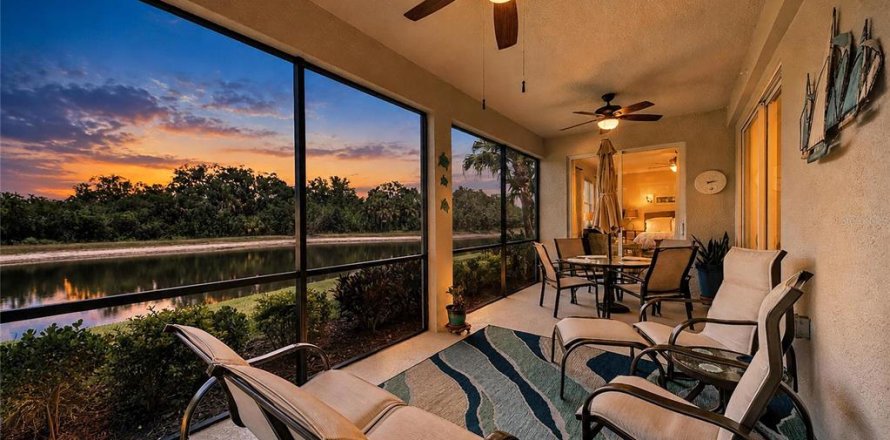 Condo à Bradenton, Floride, 3 chambres  № 2150033