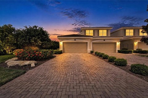 Copropriété à vendre à Bradenton, Floride: 3 chambres, 165.92 m2 № 2150033 - photo 2