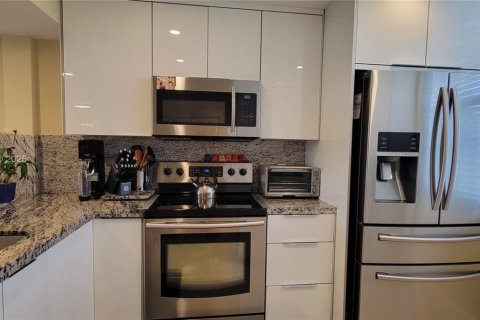Condominio en venta en Davie, Florida, 2 dormitorios, 128.67 m2 № 1947290 - foto 7