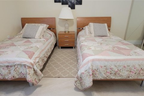 Condominio en venta en Davie, Florida, 2 dormitorios, 128.67 m2 № 1947290 - foto 28