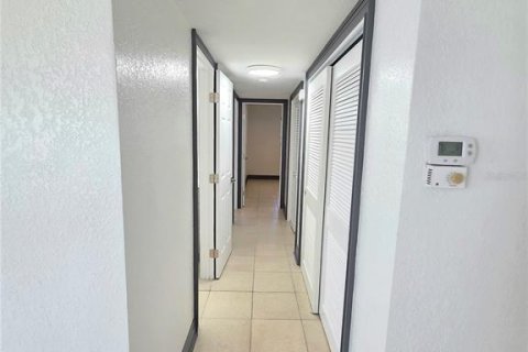 Copropriété à vendre à Bradenton, Floride: 2 chambres, 79.62 m2 № 2230762 - photo 20