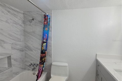 Copropriété à vendre à Bradenton, Floride: 2 chambres, 79.62 m2 № 2230762 - photo 23