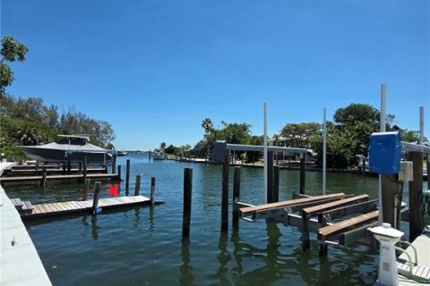 Condo in Bradenton, Florida, 2 bedrooms № 2230762