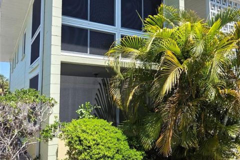 Copropriété à vendre à Bradenton, Floride: 2 chambres, 79.62 m2 № 2230762 - photo 4