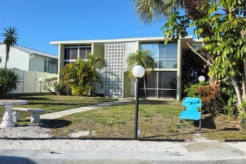 Copropriété à vendre à Bradenton, Floride: 2 chambres, 79.62 m2 № 2230762 - photo 3