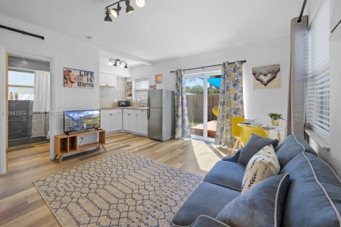 Immobilier commercial à vendre à Fort Lauderdale, Floride: 136.94 m2 № 2004049 - photo 26