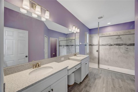 House in Wesley Chapel, Florida 5 bedrooms, 349.41 sq.m. № 2098082 - photo 29