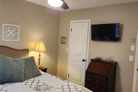 House in Tampa, Florida 1 bedroom, 58.06 sq.m. № 1778345 - photo 11