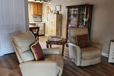 House in Tampa, Florida 1 bedroom, 58.06 sq.m. № 1778345 - photo 7