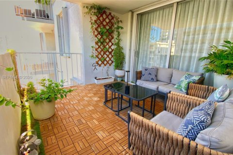Condominio en venta en Miami Beach, Florida, 2 dormitorios, 76.18 m2 № 2088243 - foto 22